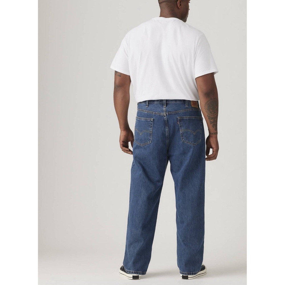 Levi's 550 Relaxed Fit Tapered Leg Dark Wash Blue Jeans Size 52x29 NWT